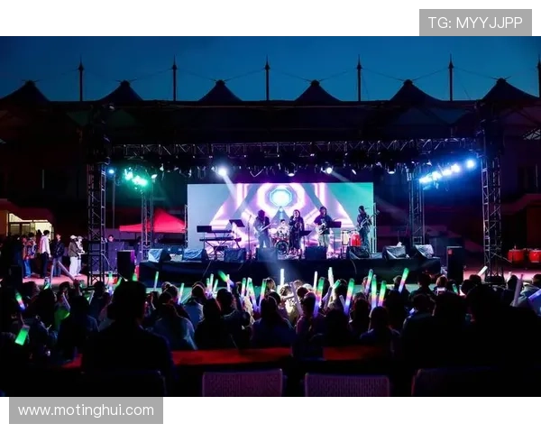 《我的电影女生日记：光影交织的青春旋律》